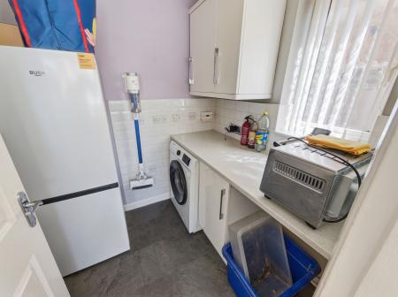 4 bedroom Detached house for sale in Lancaster Walk, Worksop, S81