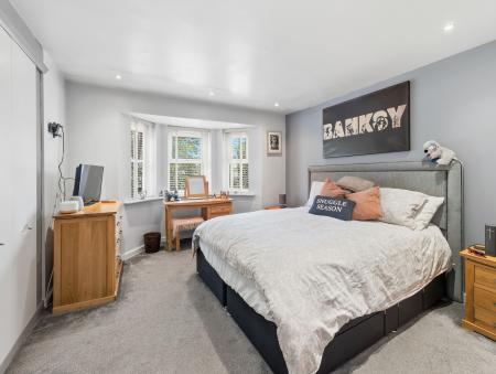 4 bedroom Detached house for sale in Maple Leaf Gardens, Worksop, S80