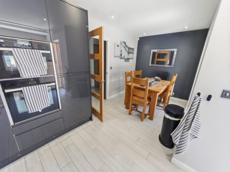 4 bedroom Detached house for sale in Maple Leaf Gardens, Worksop, S80