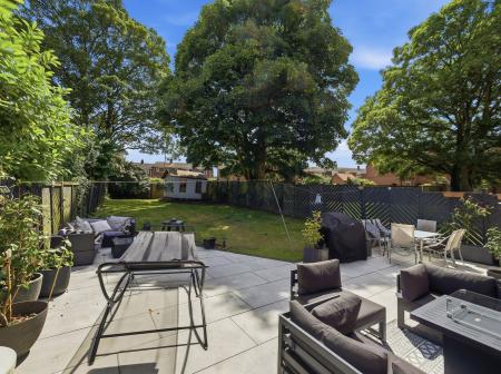4 bedroom Detached house for sale in Maple Leaf Gardens, Worksop, S80