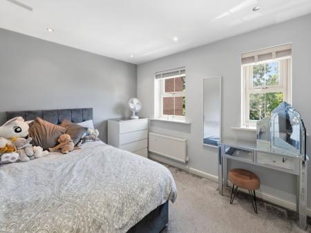 4 bedroom Detached house for sale in Maple Leaf Gardens, Worksop, S80