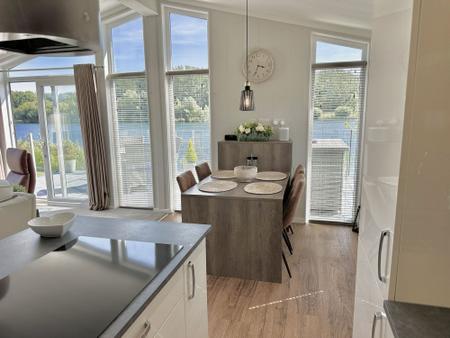 2 bedroom Park home for sale in Heron Lakes, Beverly, HU17