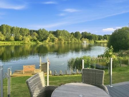 2 bedroom Park home for sale in Heron Lakes, Beverly, HU17