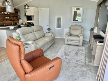 2 bedroom Park home for sale in Heron Lakes, Beverly, HU17