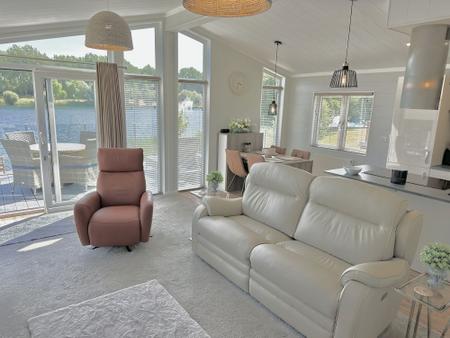 2 bedroom Park home for sale in Heron Lakes, Beverly, HU17