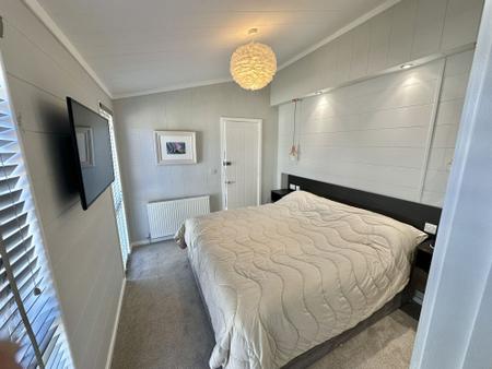 2 bedroom Park home for sale in Heron Lakes, Beverly, HU17