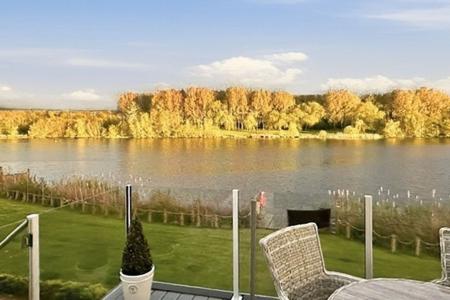 2 bedroom Park home for sale in Heron Lakes, Beverly, HU17