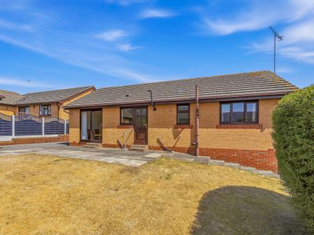 3 bedroom Detached bungalow for sale in Winster Grove, Worksop, S81