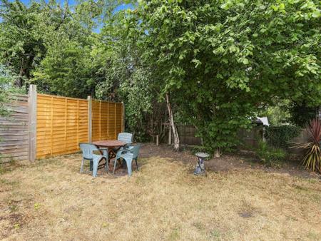 2 bedroom Semi-detached house for sale in Kingston Road, Carlton-In-Lindrick, S81