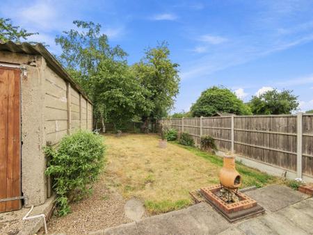 2 bedroom Semi-detached house for sale in Kingston Road, Carlton-In-Lindrick, S81
