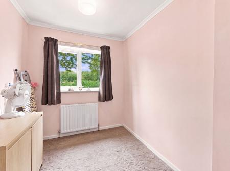 3 bedroom Detached house for sale in Meadow Road, Worksop, S80