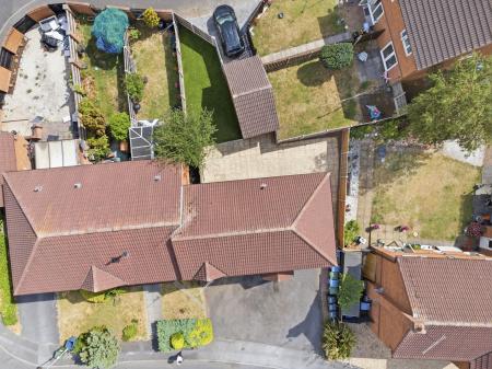 2 bedroom Flat for sale in St. Annes Way, Worksop, S80