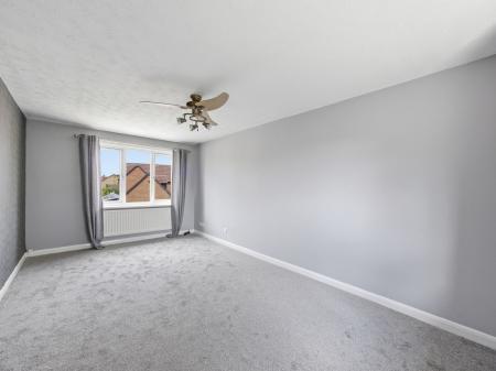 2 bedroom Flat for sale in St. Annes Way, Worksop, S80
