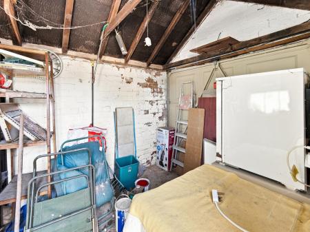 3 bedroom Semi-detached house for sale in Dunstan Crescent, Worksop, S80