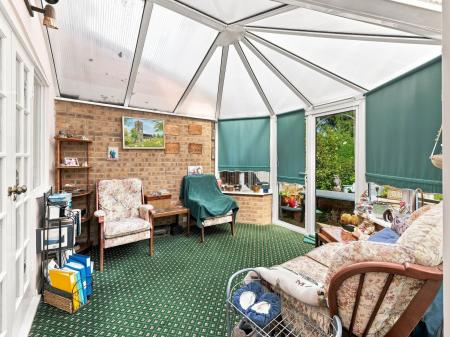 3 bedroom Semi-detached house for sale in Dunstan Crescent, Worksop, S80