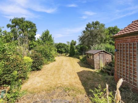3 bedroom Semi-detached house for sale in Dunstan Crescent, Worksop, S80