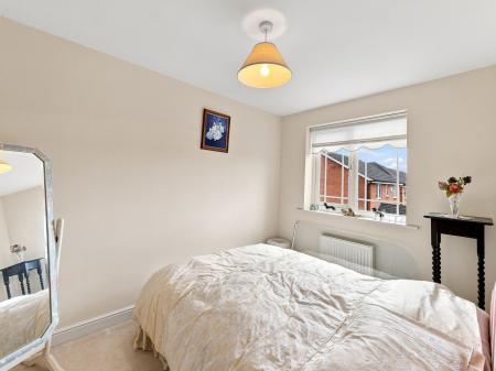 3 bedroom Semi-detached house for sale in Oakham Drive, Carlton-In-Lindrick, S81