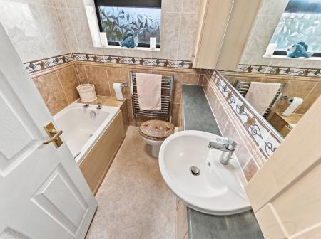 2 bedroom Semi-detached house for sale in Bentinck Close, Creswell, S80