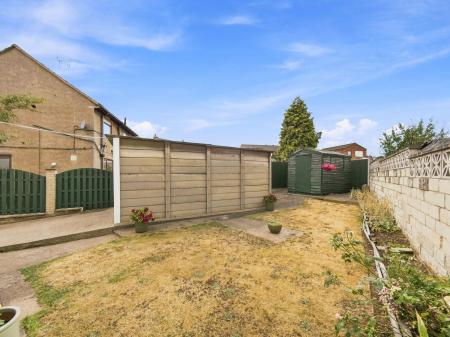 3 bedroom Semi-detached house for sale in Stewart Road, Carlton-In-Lindrick, S81