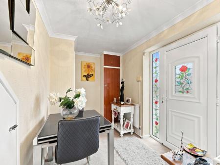 3 bedroom Semi-detached house for sale in Stewart Road, Carlton-In-Lindrick, S81