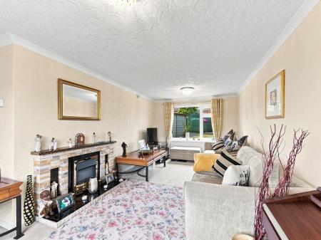 3 bedroom Semi-detached house for sale in Stewart Road, Carlton-In-Lindrick, S81