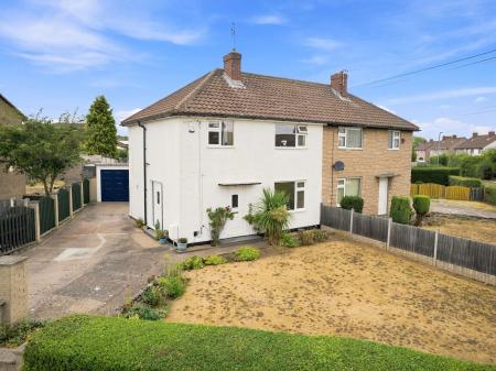 3 bedroom Semi-detached house for sale in Stewart Road, Carlton-In-Lindrick, S81