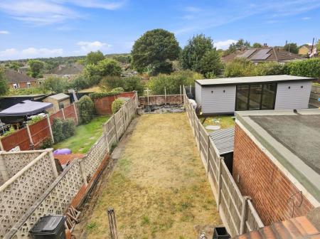3 bedroom Semi-detached house for sale in Kilton Road, Worksop, S80