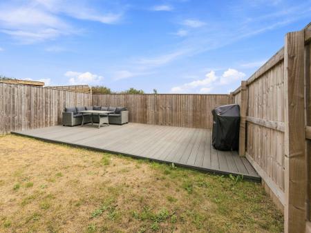3 bedroom Semi-detached house for sale in Savanna Way, Worksop, S81
