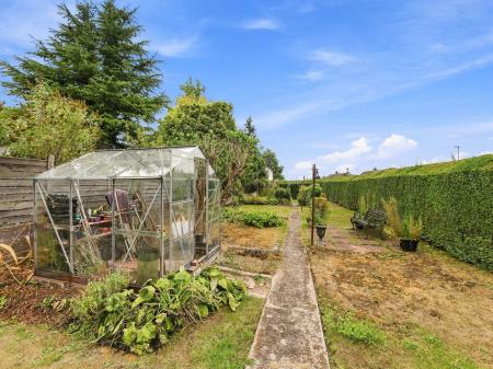 3 bedroom Semi-detached house for sale in Long Lane, Carlton-In-Lindrick, S81