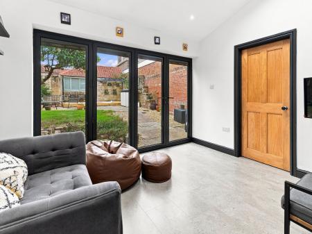 2 bedroom Semi-detached house for sale in Main Street, Oldcotes, S81