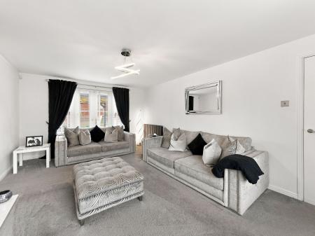 4 bedroom Detached house for sale in Sanderling Road, Gateford, S81