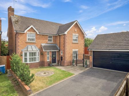 4 bedroom Detached house for sale in Sanderling Road, Gateford, S81