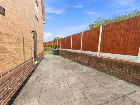 4 bedroom Detached house for sale in Sanderling Road, Gateford, S81