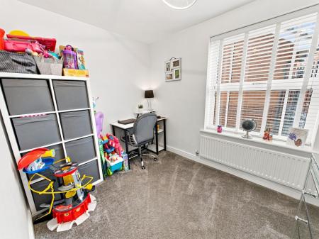 4 bedroom Detached house for sale in Sanderling Road, Gateford, S81