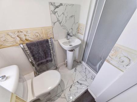 4 bedroom Detached house for sale in Long Lane, Carlton-In-Lindrick, S81