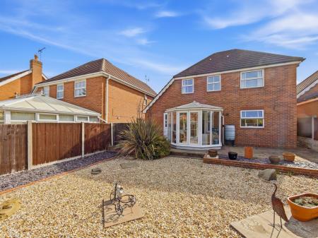 4 bedroom Detached house for sale in Kirkpatrick Drive, Gateford, S81
