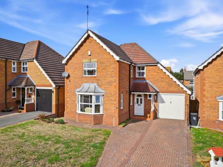 4 bedroom Detached house for sale in Kirkpatrick Drive, Gateford, S81