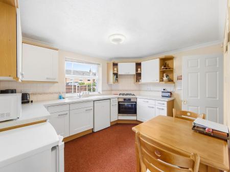 4 bedroom Detached house for sale in Kirkpatrick Drive, Gateford, S81