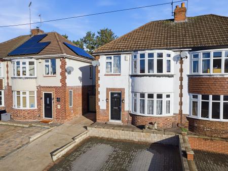 3 bedroom Semi-detached house for sale in Raines Avenue, Worksop, S81