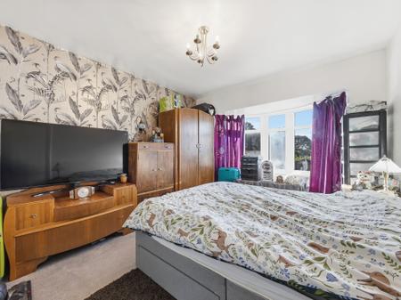 3 bedroom Semi-detached house for sale in Raines Avenue, Worksop, S81