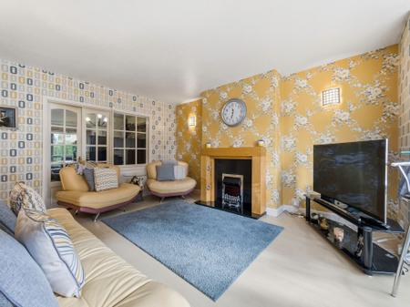 4 bedroom Semi-detached house for sale in Ringwood Crescent, Leeds, LS14