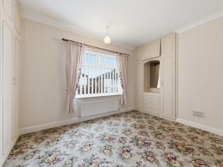 3 bedroom Semi-detached house for sale in Kilton Close, Worksop, S81