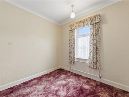 3 bedroom Semi-detached house for sale in Kilton Close, Worksop, S81