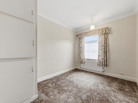 3 bedroom Semi-detached house for sale in Kilton Close, Worksop, S81