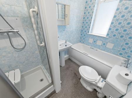 3 bedroom Semi-detached house for sale in Kilton Close, Worksop, S81