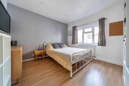 3 bedroom Bungalow for sale in Shardeloes Road, Skegness, PE25