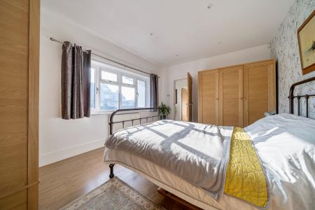 3 bedroom Bungalow for sale in Shardeloes Road, Skegness, PE25