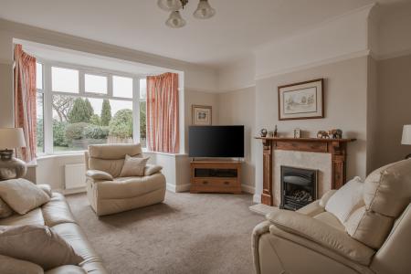 4 bedroom Semi-detached house for sale in Drummond Road, Skegness, PE25