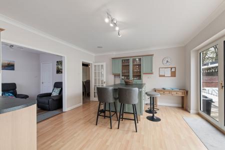 5 bedroom Detached house for sale in Norwood Road, Skegness, PE25