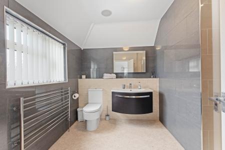 5 bedroom Detached house for sale in Norwood Road, Skegness, PE25